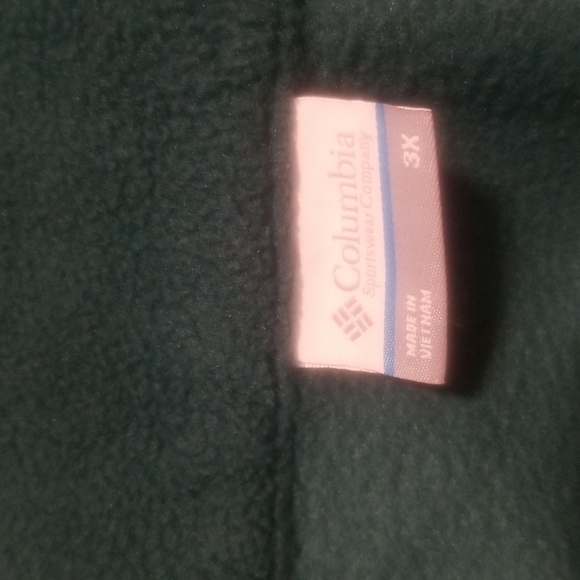 Very nice & warm Columbia jacket - Picture 3 of 4